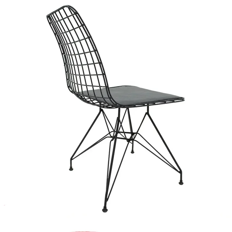 Metalen-Stol-Sakai-crna