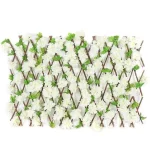 drvena-ograda-so-cvetovi-woorea