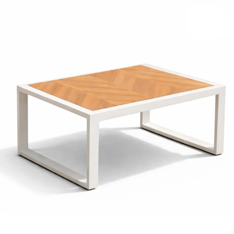 garnitura za dvor bela vita