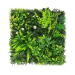 zelena vestacka ograda so cvetovi(1)